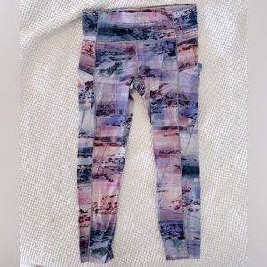 Lululemon Sunrise Silhouette - Fast and Free high rise tight 25” size 10